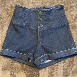 Bebe high rise shorts